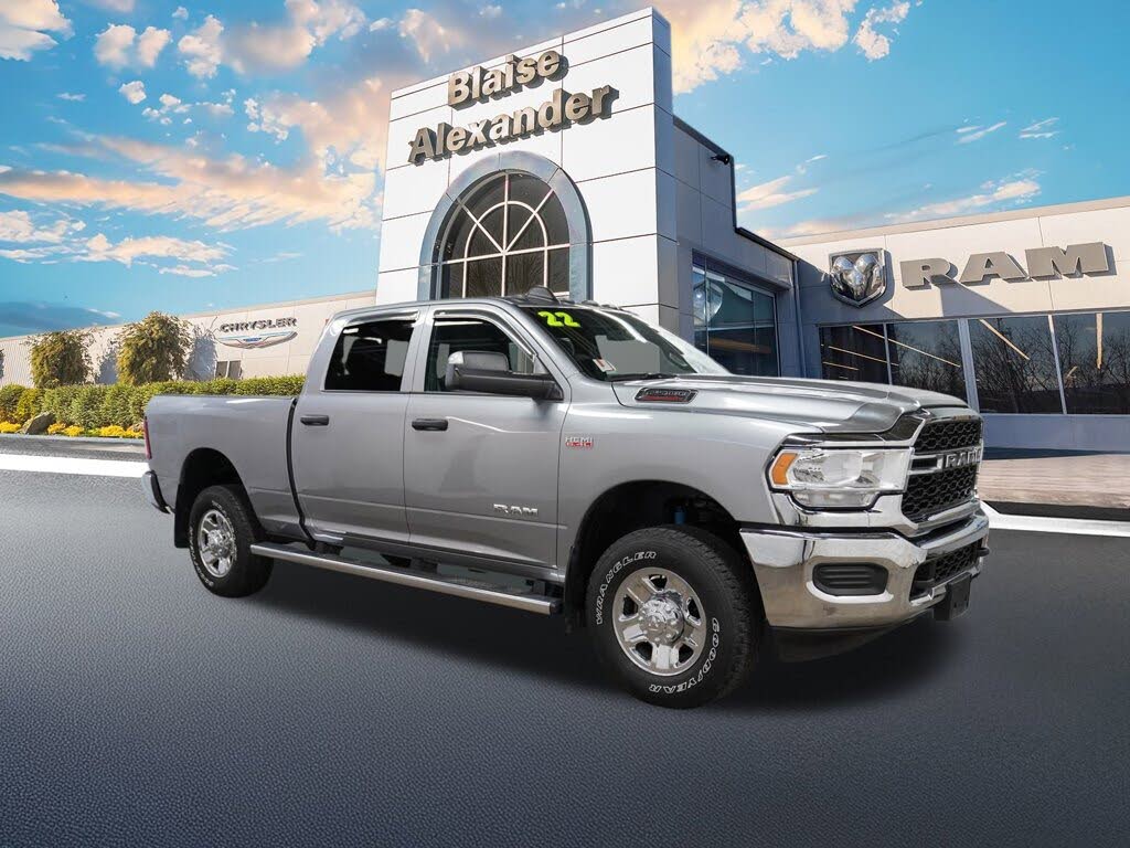 2022 RAM 2500 Tradesman Crew Cab 4WD