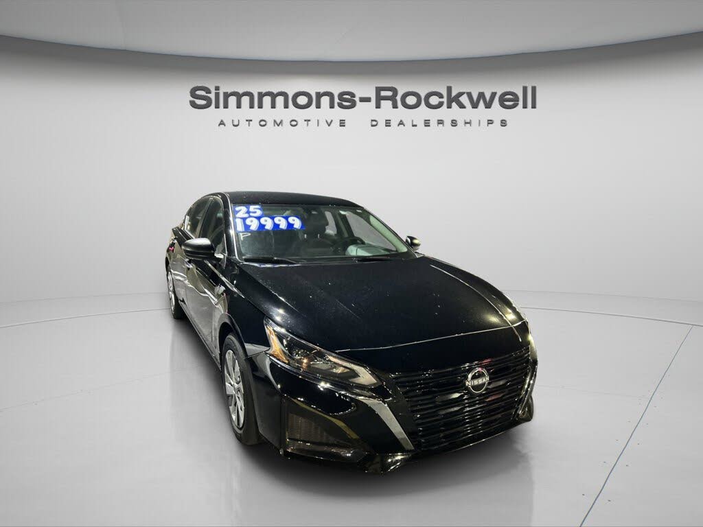 2025 Nissan Altima 2.5 S FWD