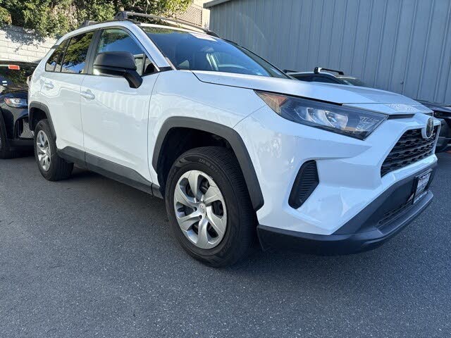 2021 Toyota RAV4 LE FWD