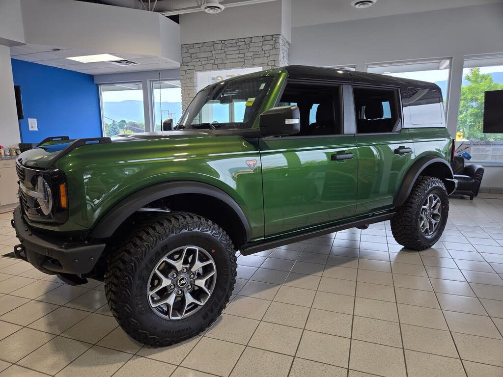 2025 Ford Bronco Badlands 4-Door 4WD