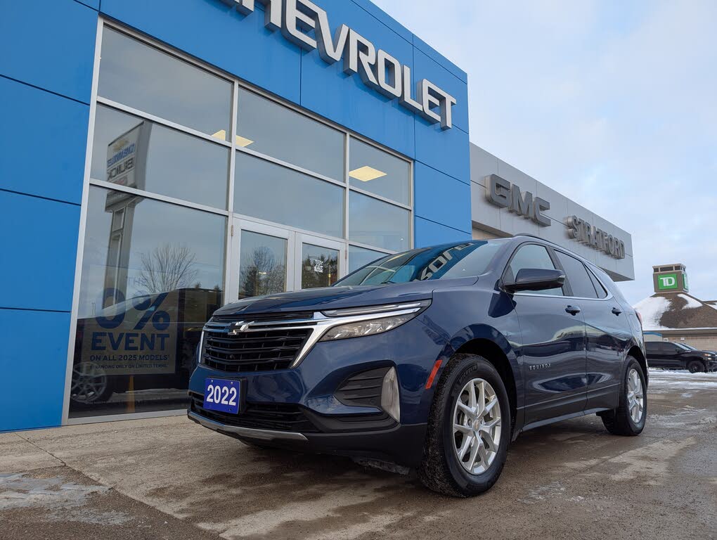 2022 Chevrolet Equinox LT FWD with 1LT