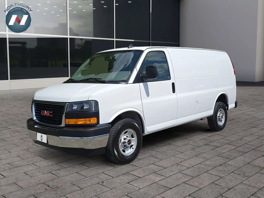 2023 GMC Savana Cargo 2500 RWD