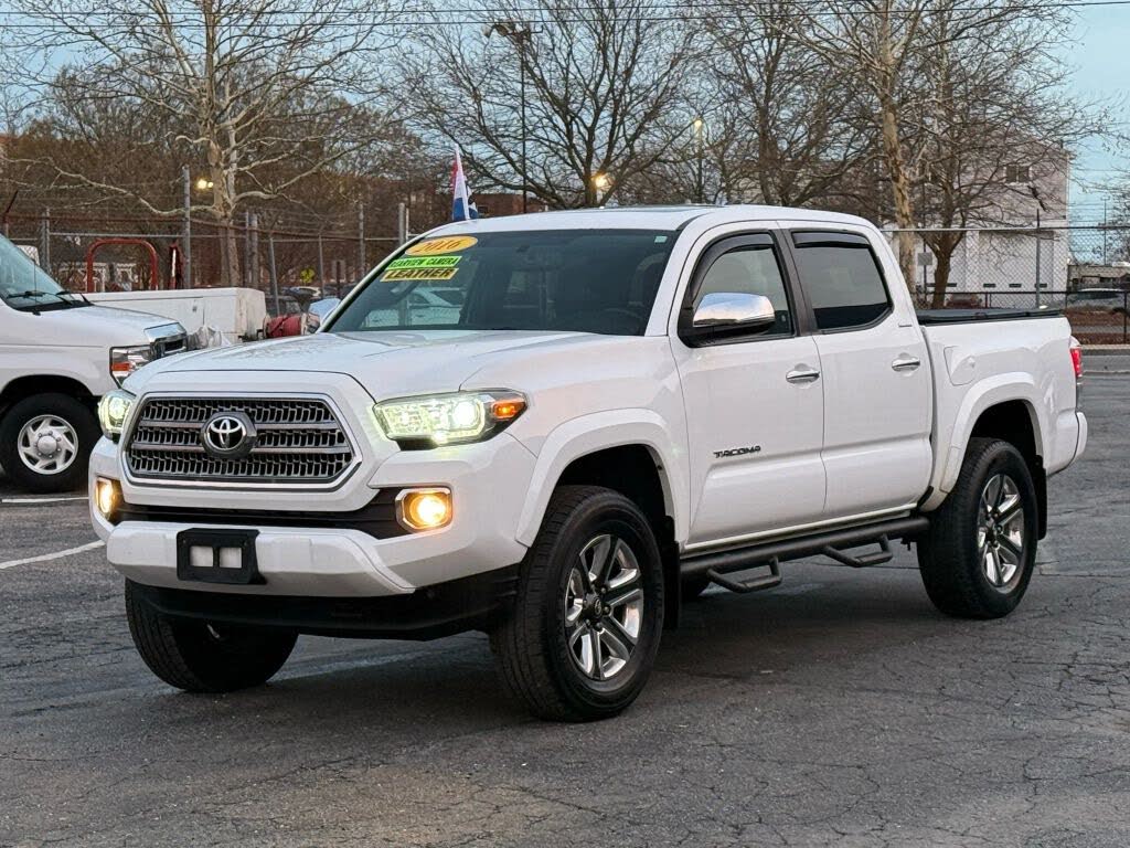 2016 Toyota Tacoma Double Cab V6 Limited 4WD