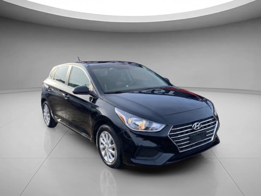 Hyundai Accent Preferred Hatchback FWD 2020