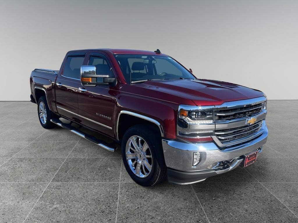 2017 Chevrolet Silverado 1500 LTZ Crew Cab RWD