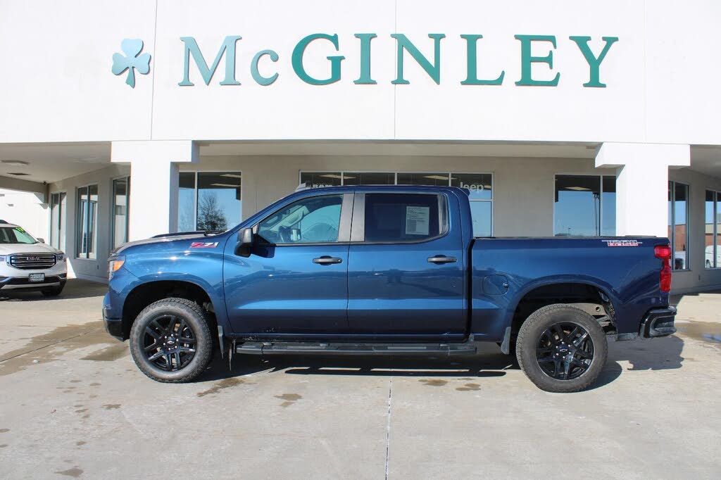 2022 Chevrolet Silverado 1500 Custom Trail Boss Crew Cab 4WD