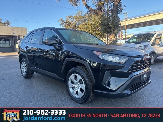 2021 Toyota RAV4 LE FWD