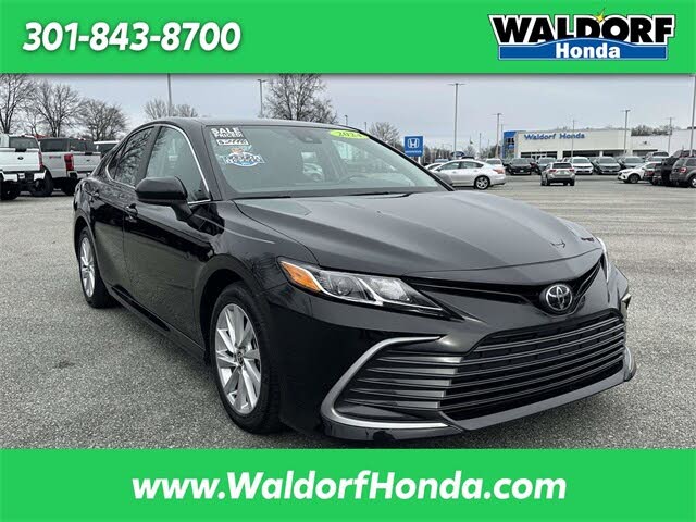 2024 Toyota Camry LE FWD