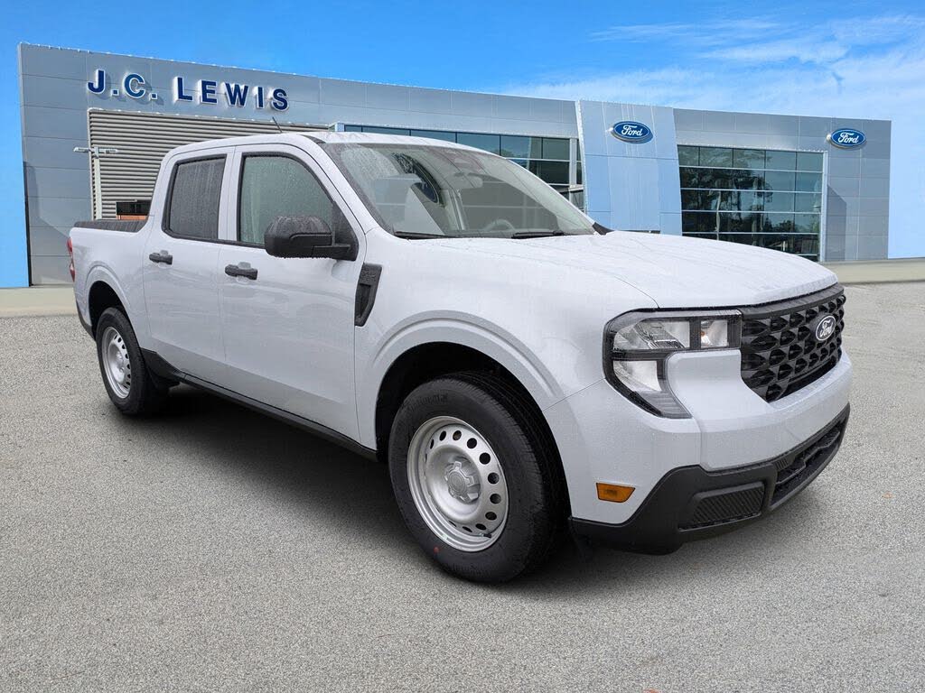 2026 Ford Maverick XL SuperCrew FWD