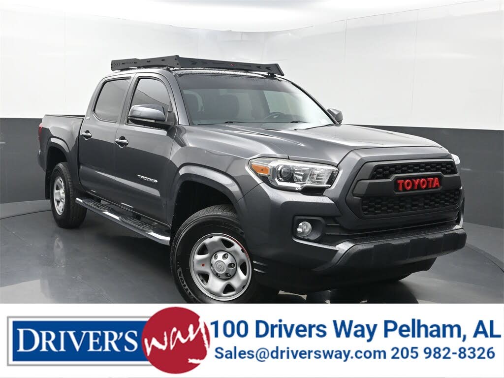 2017 Toyota Tacoma SR5 I4 Double Cab RWD