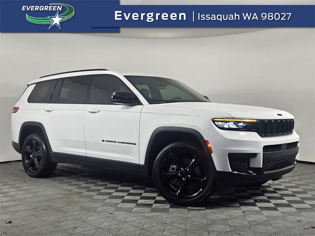 2022 Jeep Grand Cherokee L Altitude 4WD