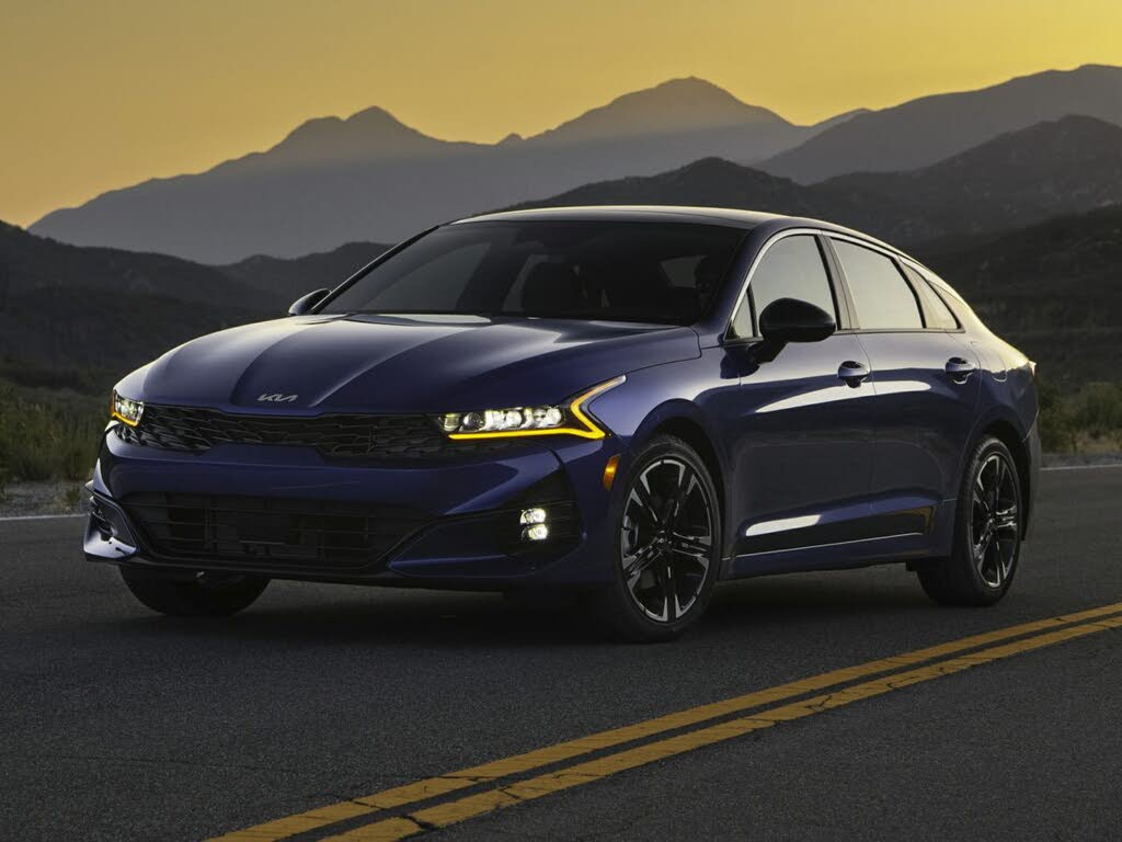 2022 Kia K5 EX FWD