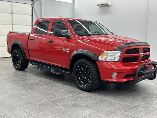 2014 RAM 1500 Express Crew Cab 4WD