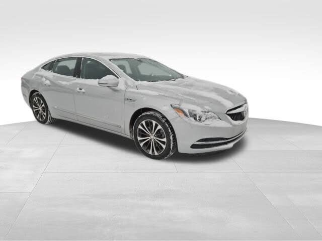 2017 Buick LaCrosse Essence FWD