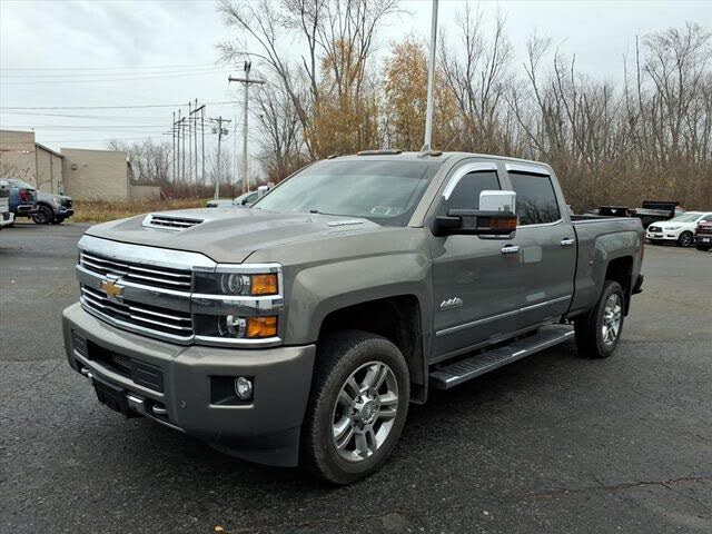 2017 Chevrolet Silverado 2500HD High Country Crew Cab 4WD