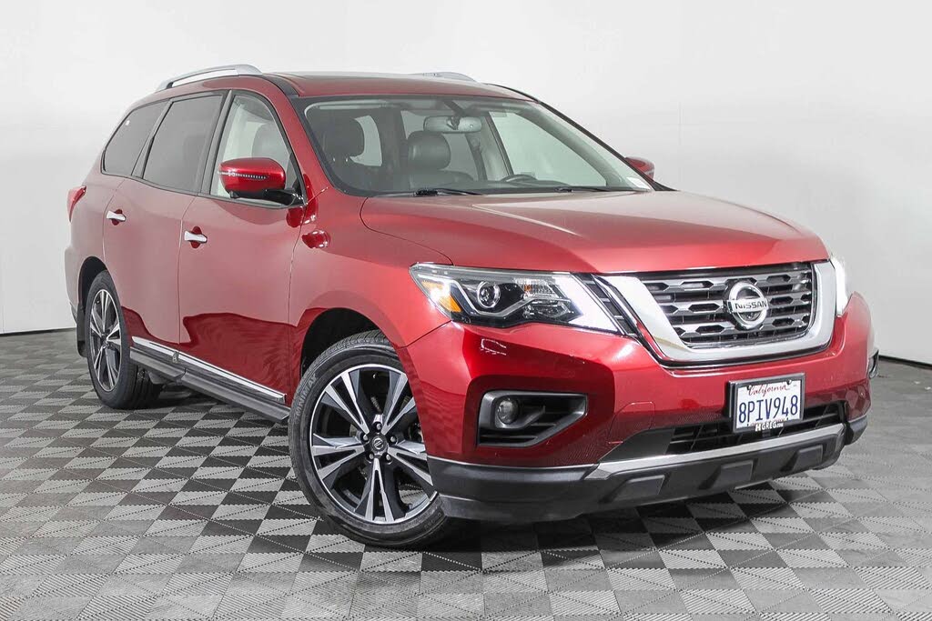 2019 Nissan Pathfinder Platinum FWD