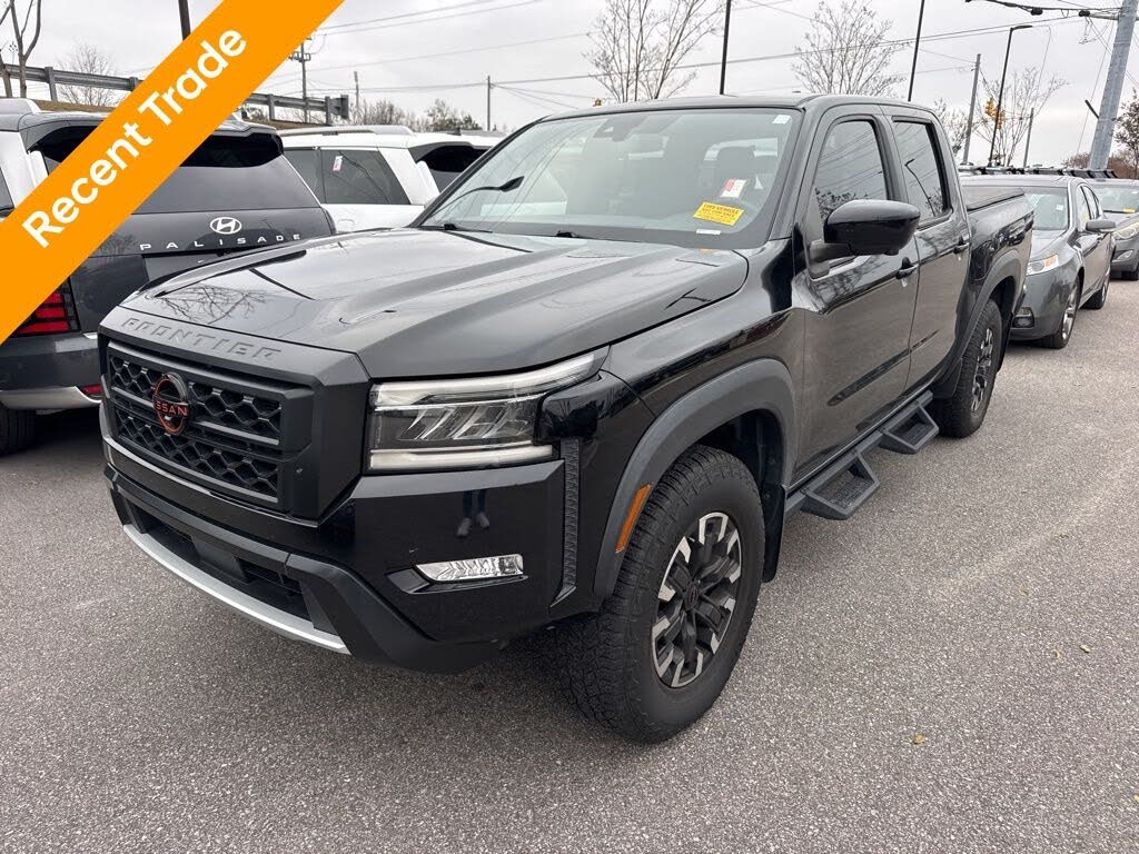 2022 Nissan Frontier PRO-4X Crew Cab 4WD