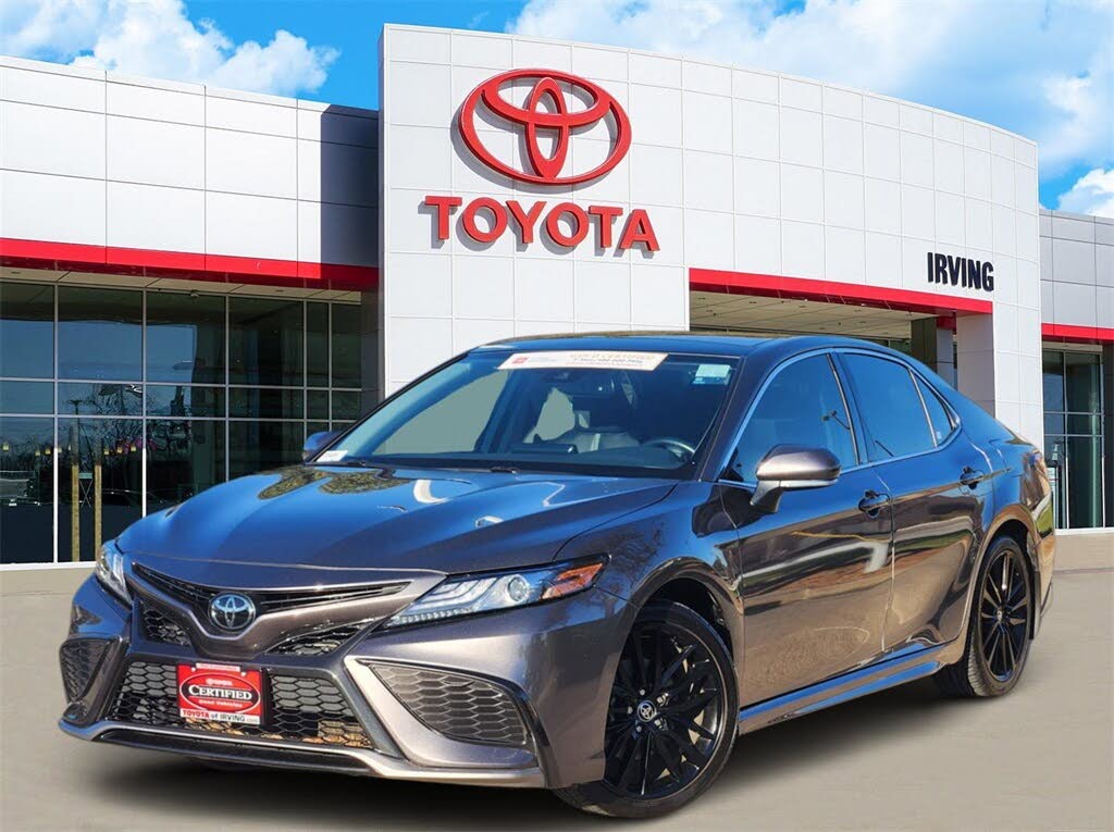 2022 Toyota Camry XSE FWD