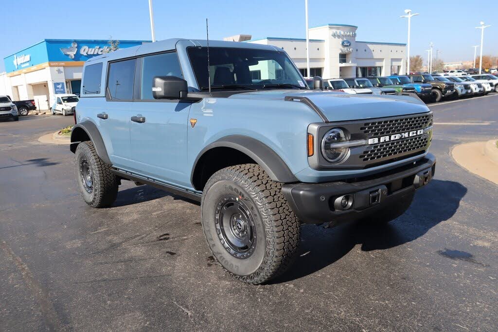 2025 Ford Bronco Badlands 4-Door 4WD