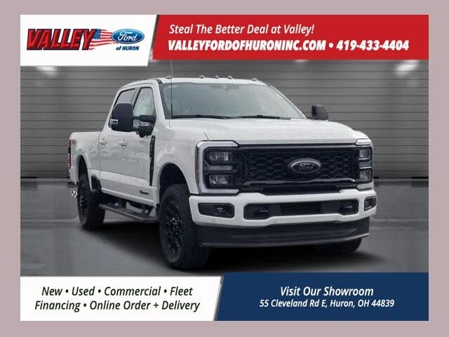 2025 Ford F-250 Super Duty Lariat Crew Cab 4WD