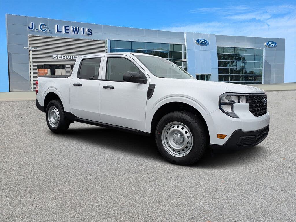 2025 Ford Maverick XL SuperCrew AWD