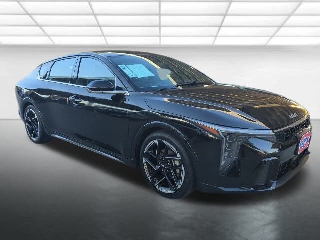 2025 Kia K4 GT-Line FWD