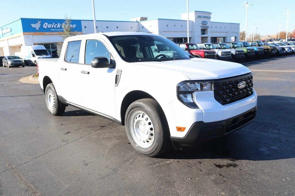 2026 Ford Maverick XL SuperCrew AWD