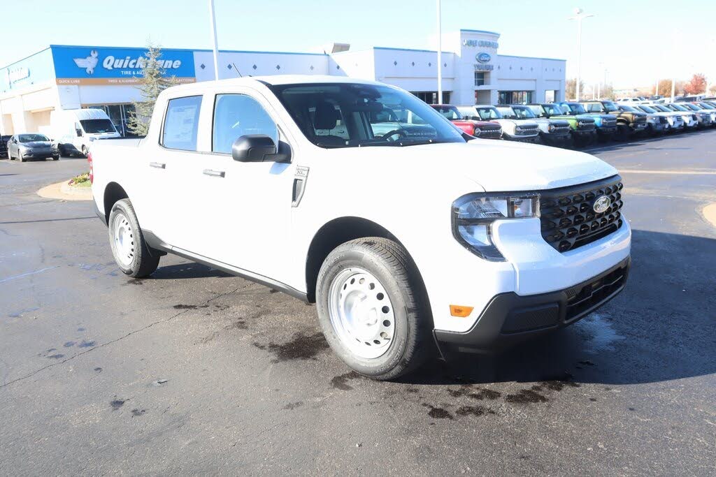 2026 Ford Maverick XL SuperCrew AWD