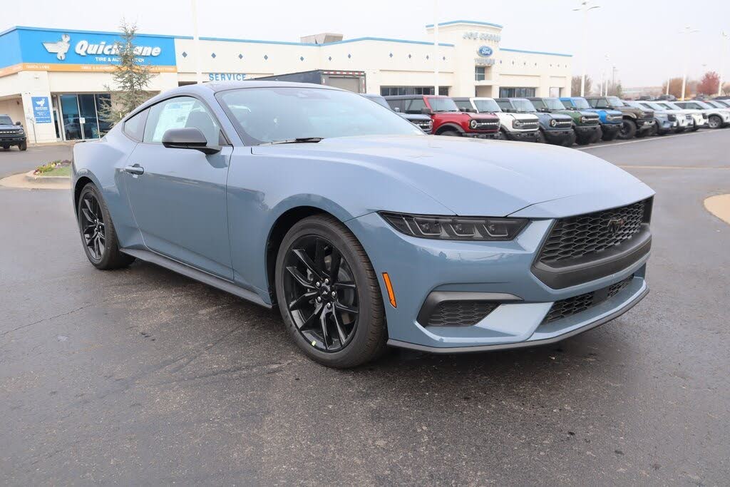 2026 Ford Mustang EcoBoost Fastback RWD