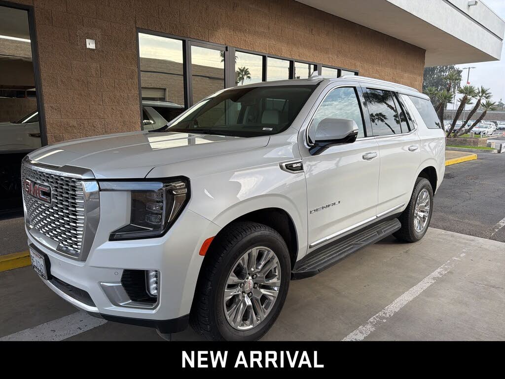 2023 GMC Yukon Denali 4WD