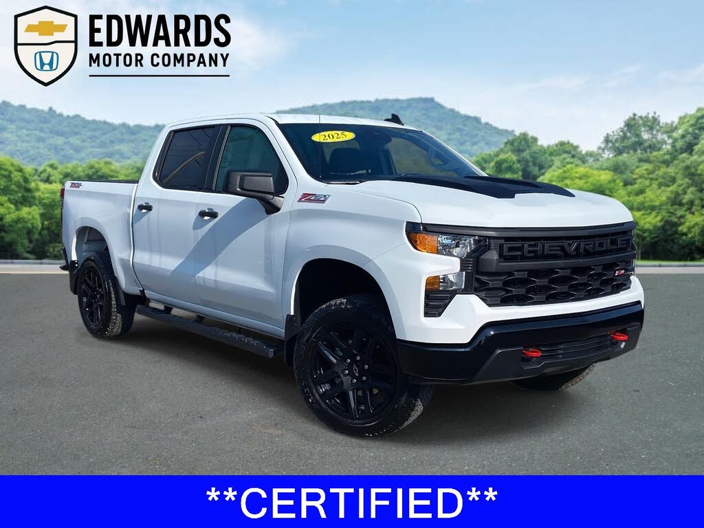 2025 Chevrolet Silverado 1500 Custom Trail Boss Crew Cab 4WD