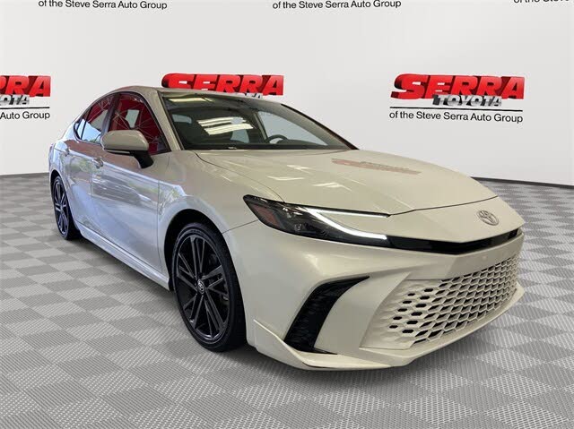 2025 Toyota Camry XSE FWD