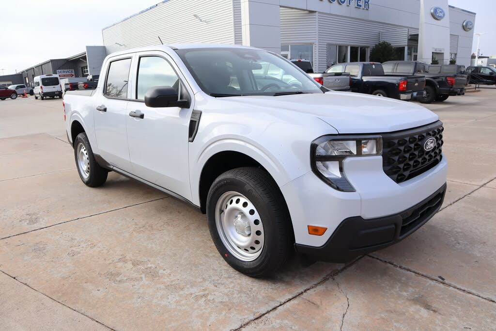 2026 Ford Maverick XL SuperCrew FWD