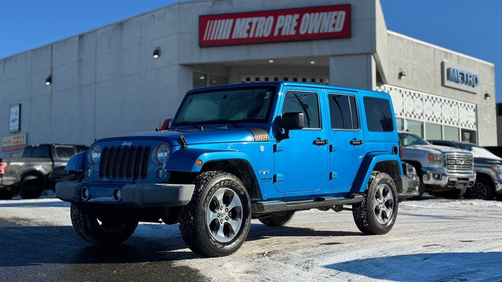 2016 Jeep Wrangler Unlimited Sahara 4WD