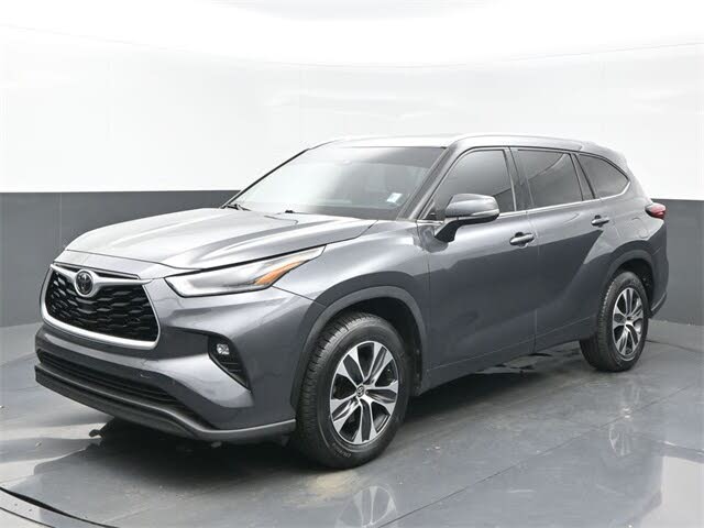 2021 Toyota Highlander XLE FWD