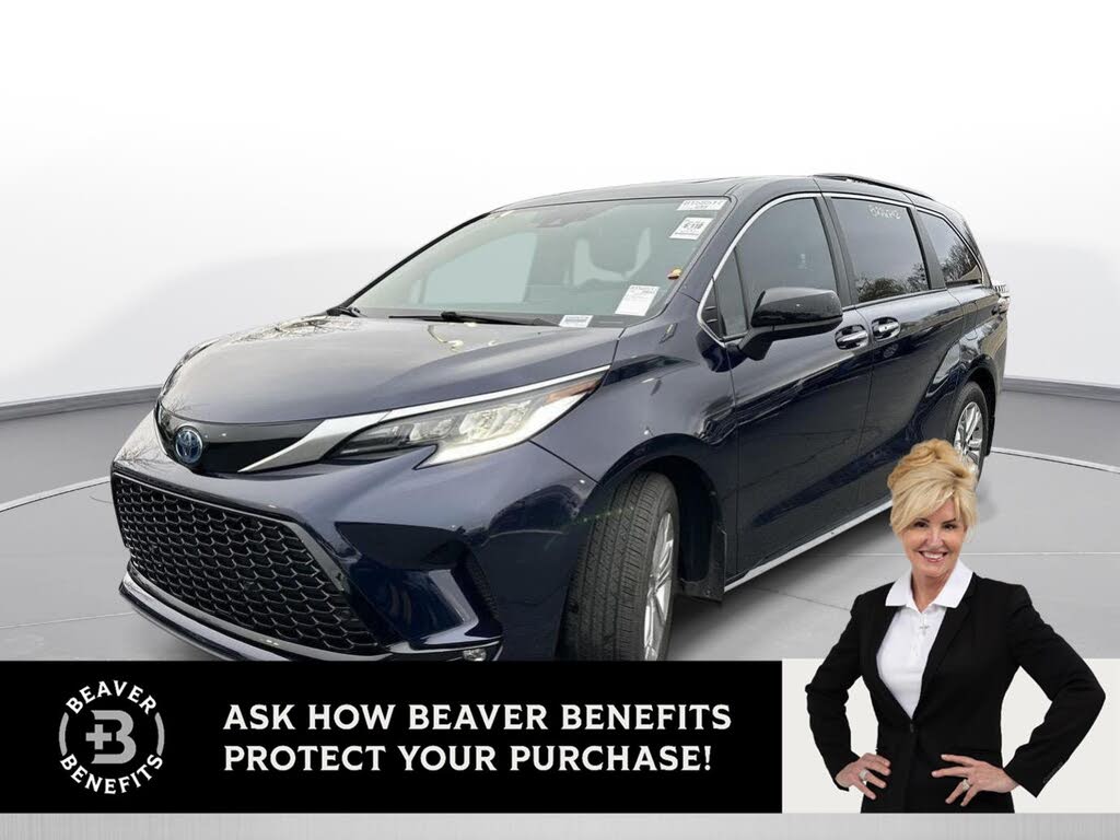 2022 Toyota Sienna XSE 7-Passenger AWD