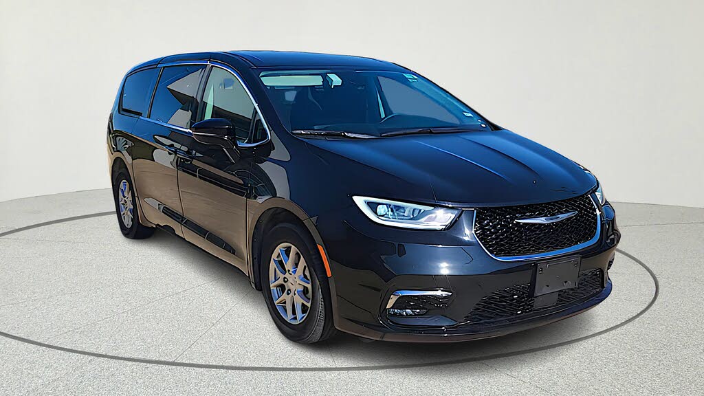 2024 Chrysler Pacifica Touring L FWD