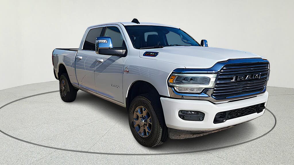 2024 RAM 2500 Laramie Crew Cab 4WD