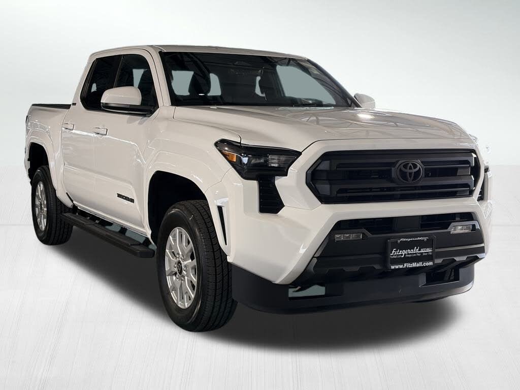 2024 Toyota Tacoma SR5 Double Cab 4WD