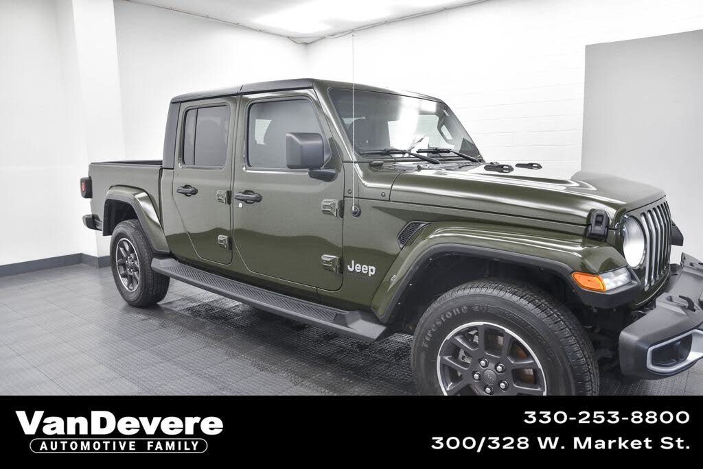 2021 Jeep Gladiator Overland Crew Cab 4WD