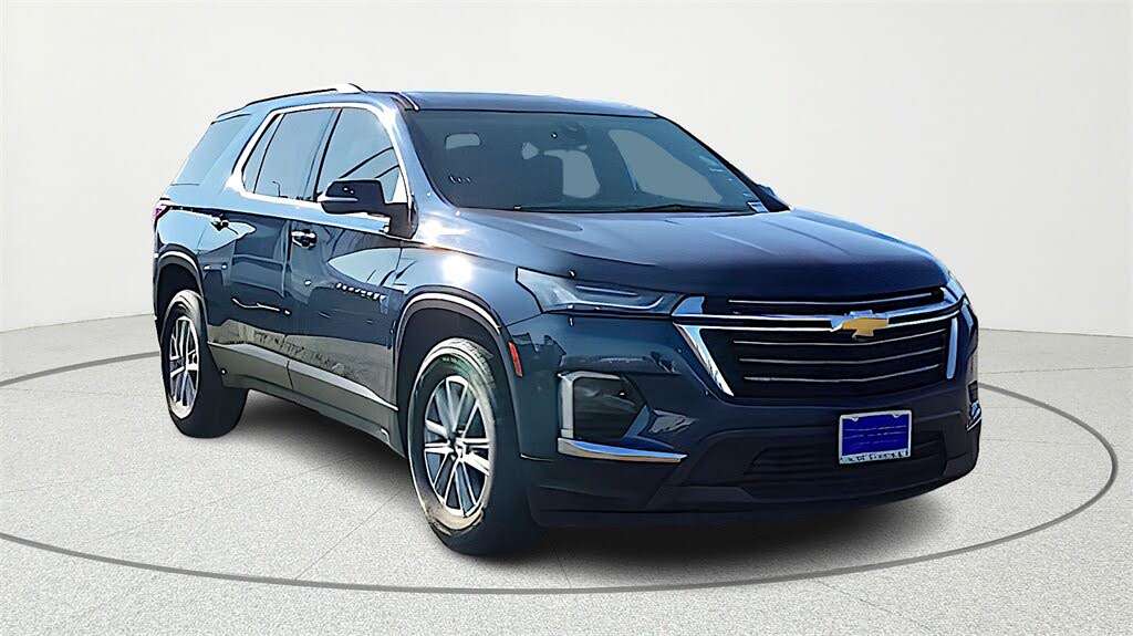 2023 Chevrolet Traverse LT Cloth FWD