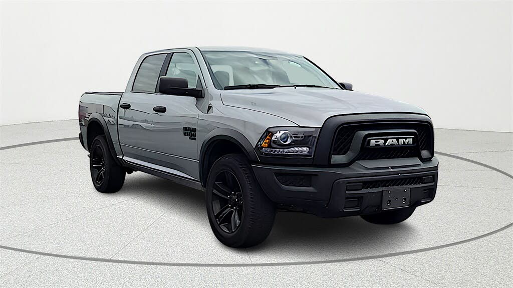 2024 RAM 1500 Classic Warlock Crew Cab 4WD
