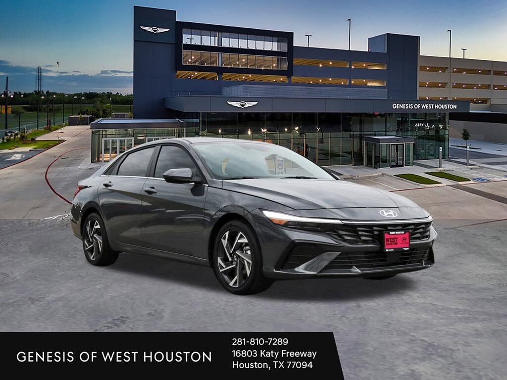 2025 Hyundai Elantra SEL Convenience FWD