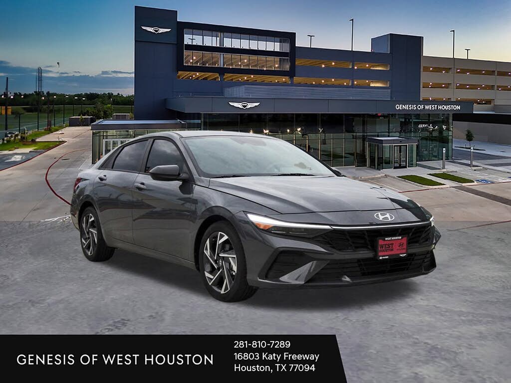 2025 Hyundai Elantra SEL Sport FWD