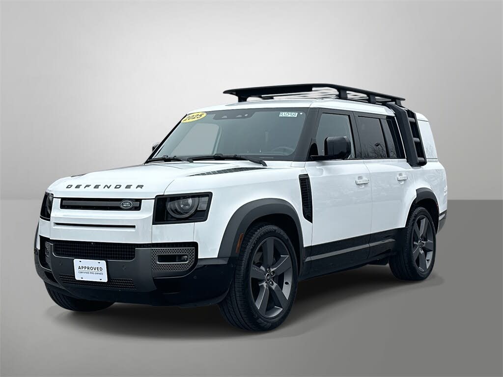 2025 Land Rover Defender 130 P400 Outbound AWD