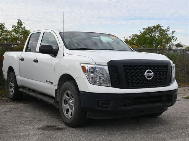 2018 Nissan Titan S Crew Cab 4WD