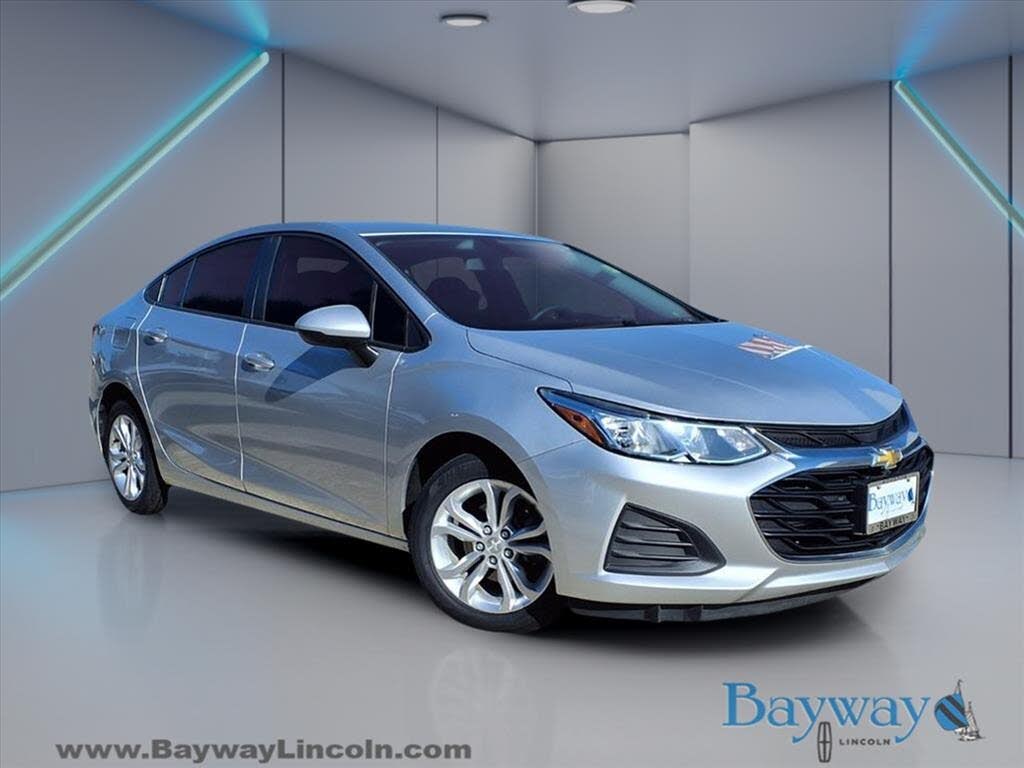 2019 Chevrolet Cruze LS Sedan FWD