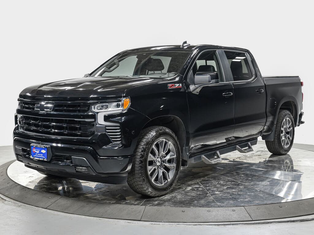 2022 Chevrolet Silverado 1500 RST Crew Cab 4WD