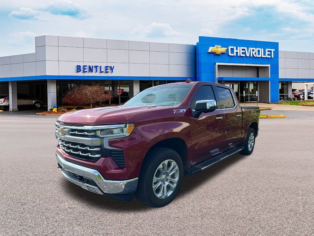 2023 Chevrolet Silverado 1500 LTZ Crew Cab 4WD