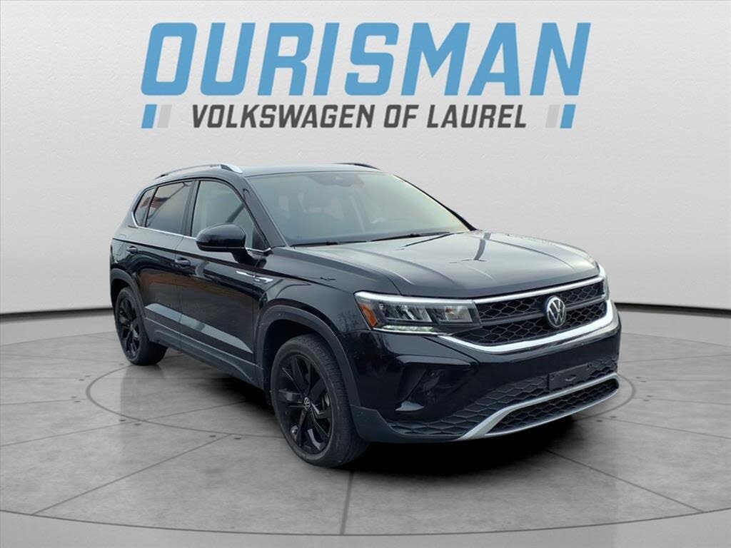 2023 Volkswagen Taos SE 4Motion